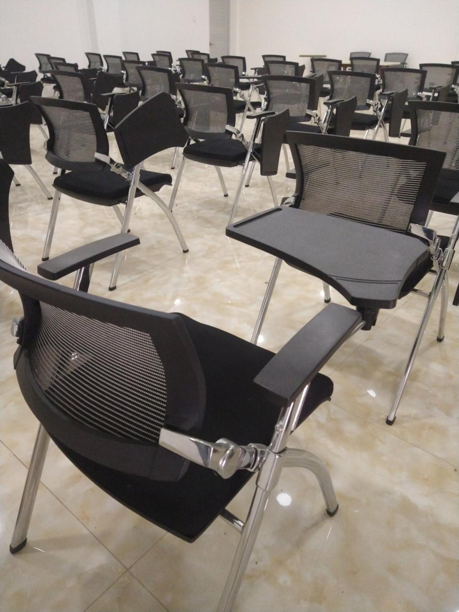 Hotel Royal Elim International Cali Eksteriør billede Stackable chairs